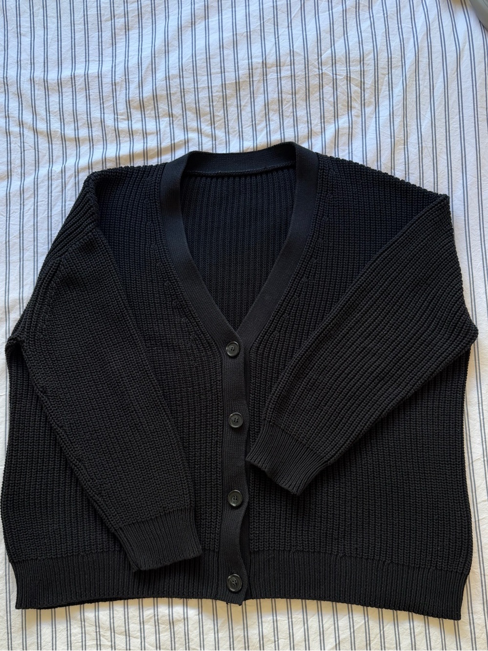 Jenni Kayne Black Cotton Cardigan Sweater-
Button front SOFT